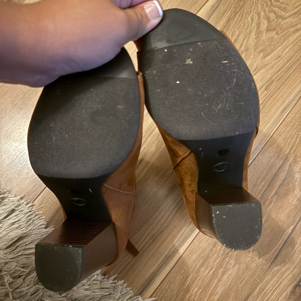 A.N.A. "A New Approach" Cognac Suede Open Toe Heels - Picture 4 of 9